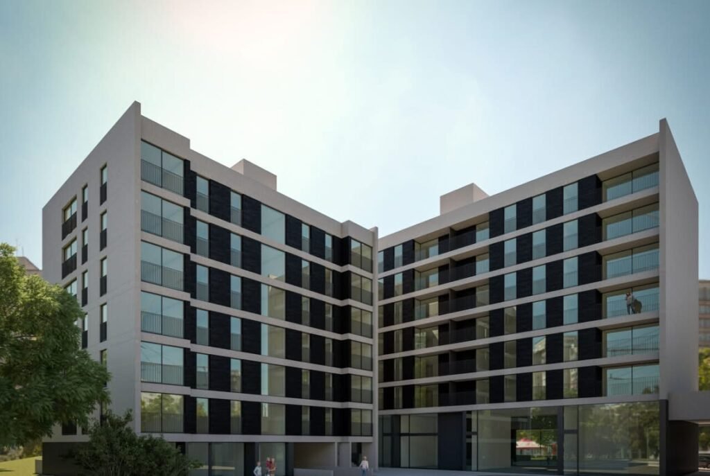 4BCF4ECF-2A8B-4620-A672-F00AF542B2F3