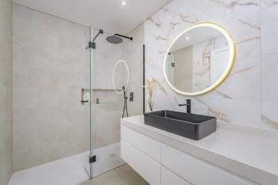 4E6EC6AE-1F9B-47D1-888B-805EA41F4174