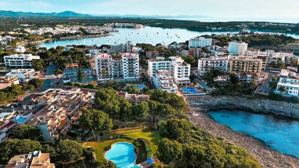 62E071B5-633C-4347-BAD6-C5A276CD8B62