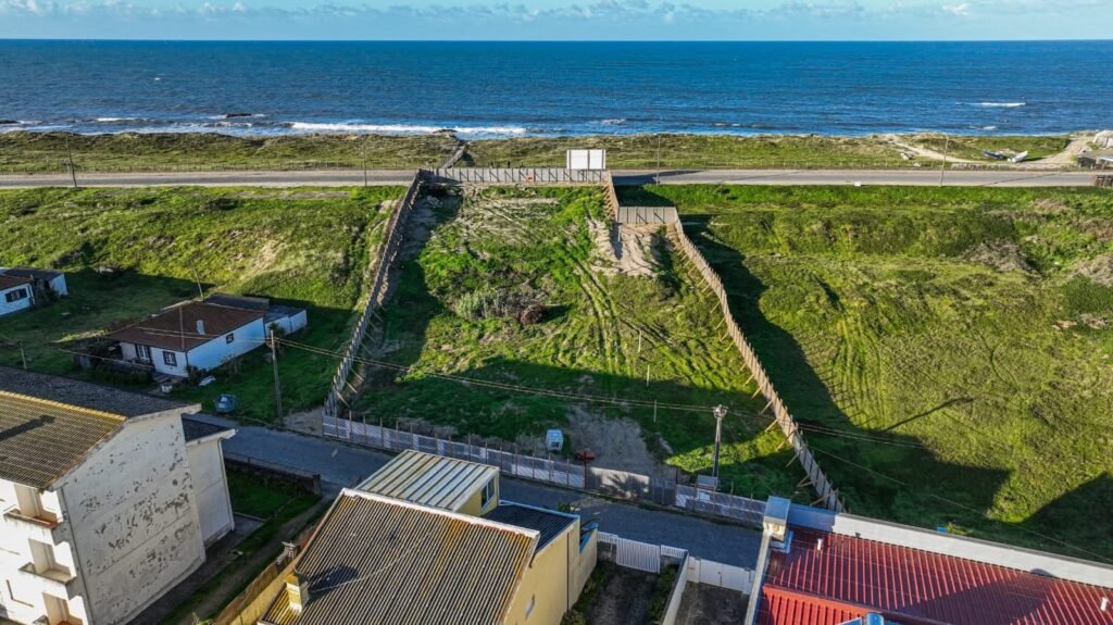 6D6305AF-AA3E-4DF5-B24C-B0DA60D5A5E0