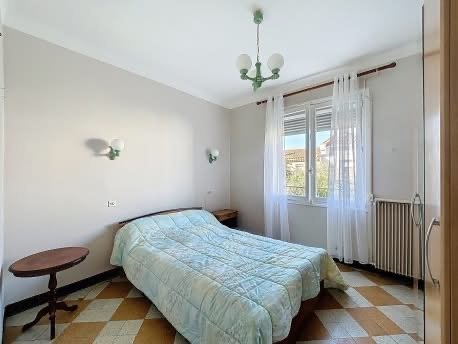 184597B0-71A0-4CA3-B87F-6D0F141BEE9F