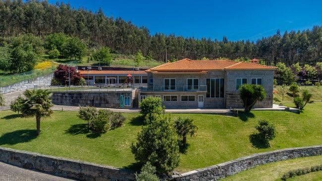 20A8FDF5-3C0B-448F-B55A-97B5582AC7E8