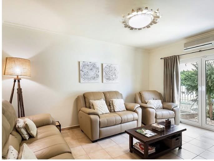 26225A9D-76D5-4EE1-A8A6-43613CFFACF3