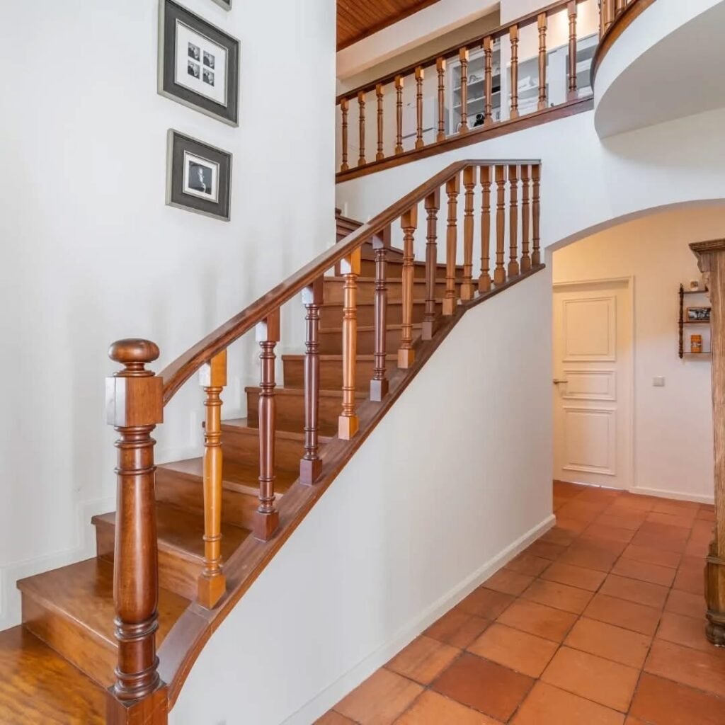 2E647407-BE9A-4B47-B9BB-C21D8DA6F95D