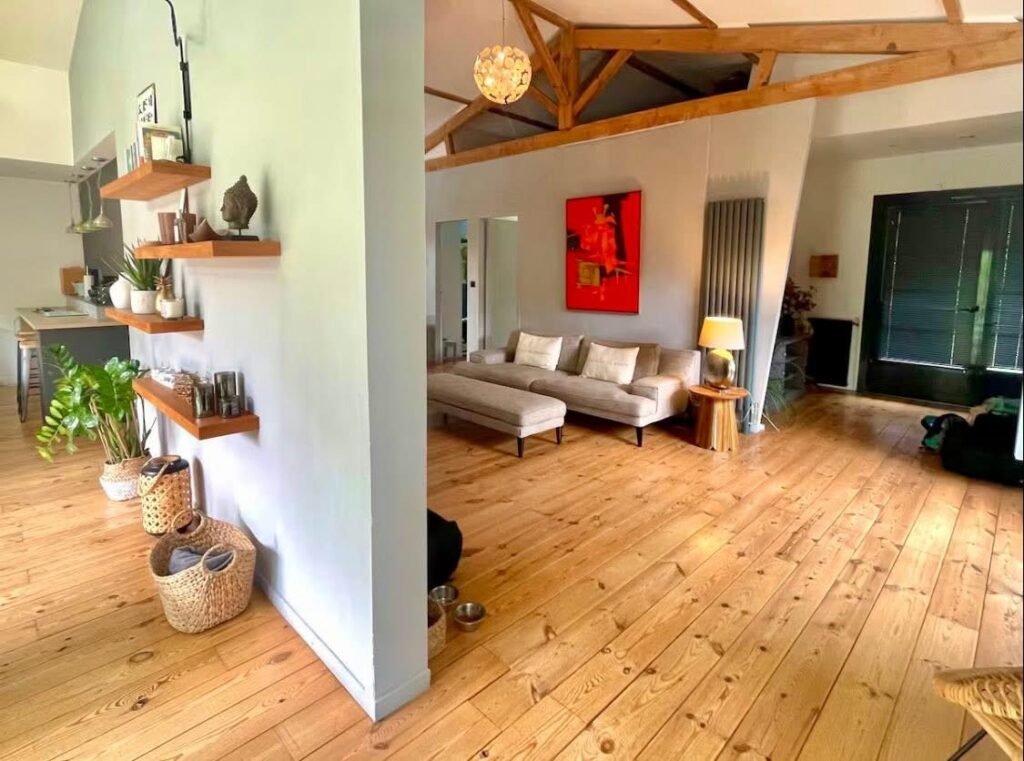 441B46E4-BA9F-4BE4-8399-104F8EA148F8