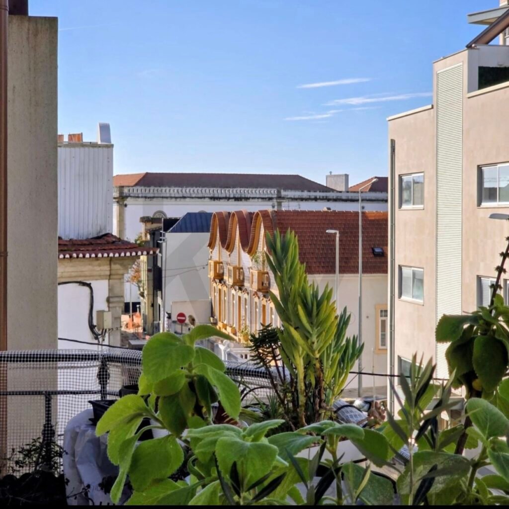 Charming and central 3-Bedroom Apartment in Baroque, Aveiro, Portugal