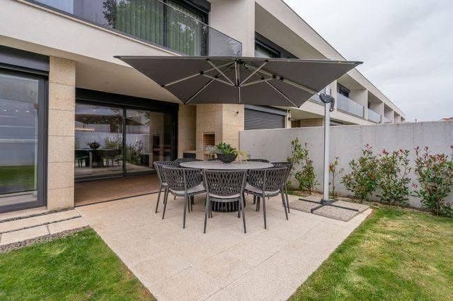 4CC0A4D2-5270-4B91-9DA9-9EBDCE291B86