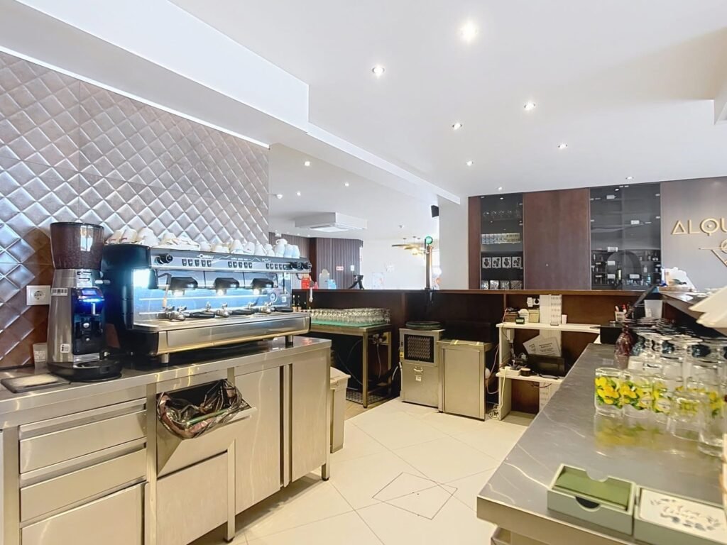 532F9B4D-04B2-4C75-8452-7E6BF6007FEF