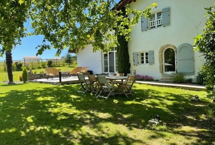 Charming beautiful Villa in Saint-Martin-de-Seignanx, Landes, Nouvelle-Aquitaine, France