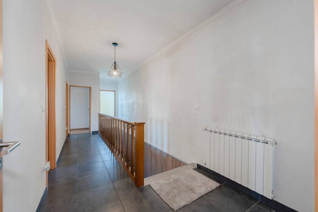 63A6A910-3895-4433-8449-AB3701D3B593