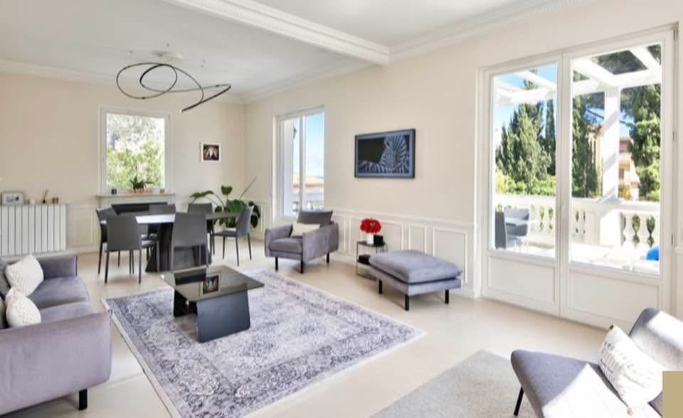 6D371120-9AF4-4DCB-8F0F-13096D8AD158