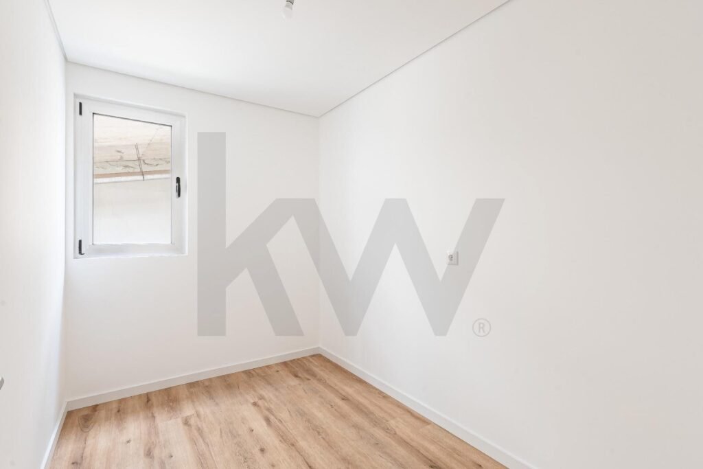 6E13056D-C8EF-402B-927D-6BF215346533