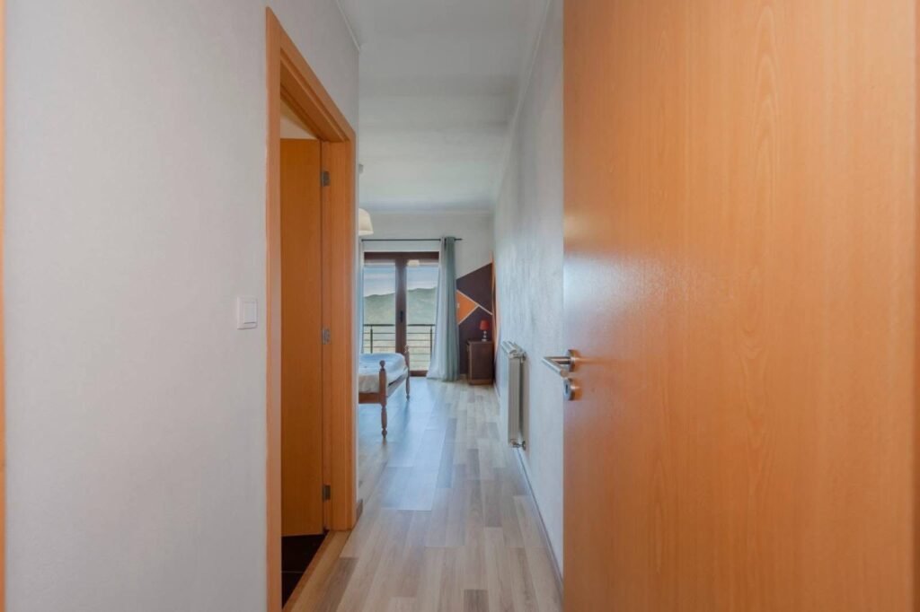 7D80D58B-8155-4D41-9C51-13996442E4C3