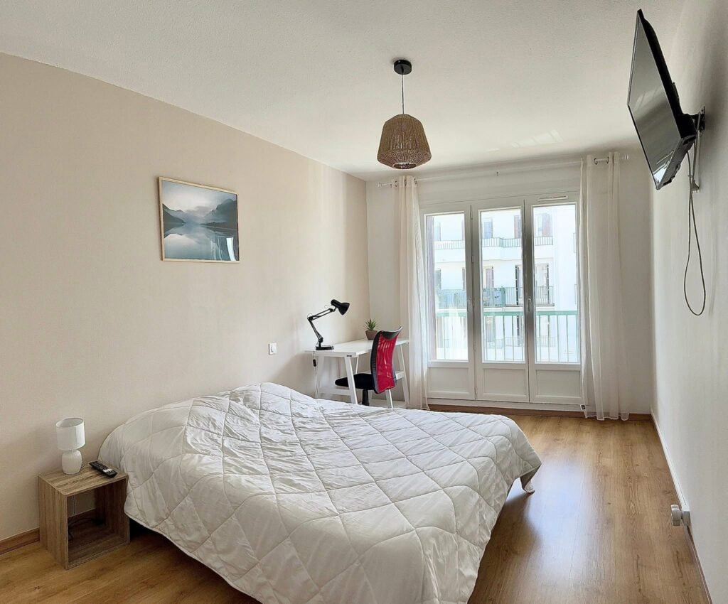 7FE2C7C9-30F6-4ACB-AC76-699AC37DF9A2