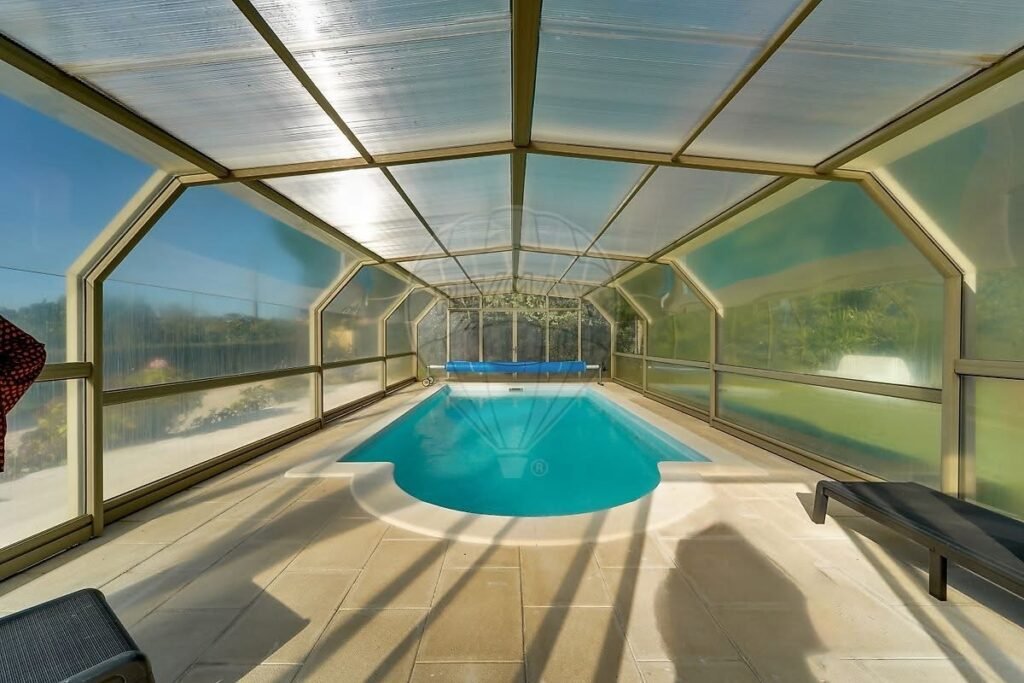 9053E2BE-F49C-457C-B54E-A908FE77B804