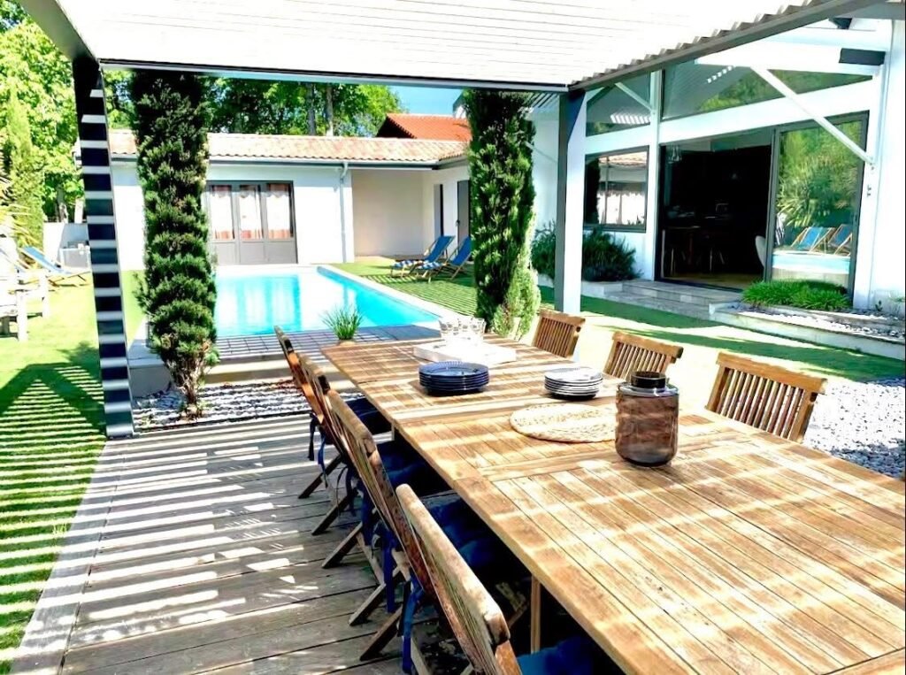 92EE7C85-8186-4D09-8020-F4DEFD46825D