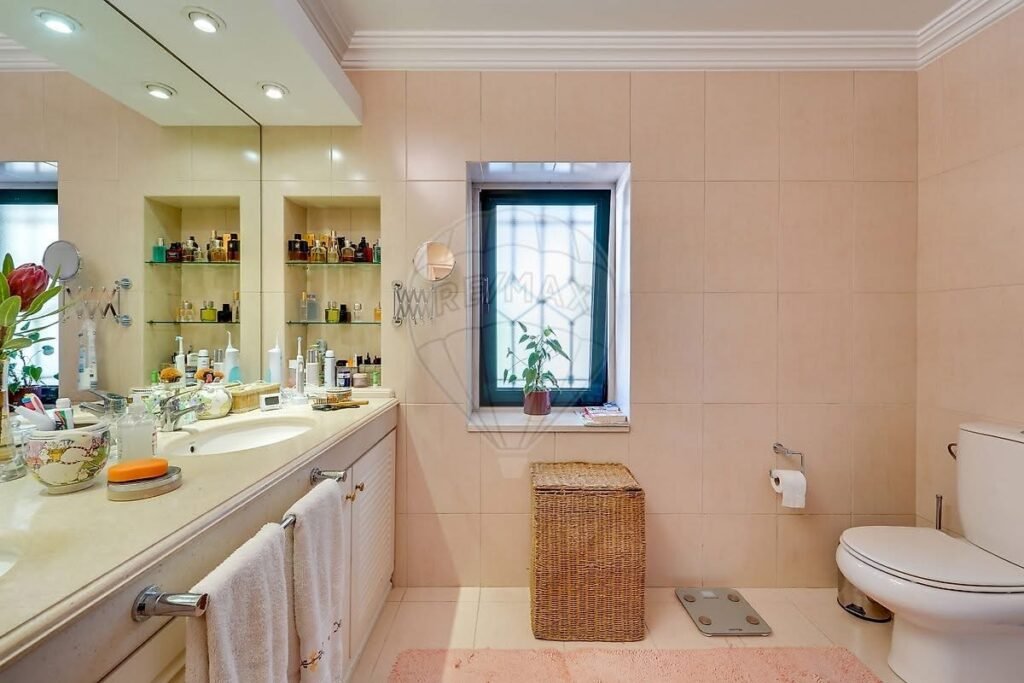 9407D753-72F9-4423-8854-489D78B41FC3