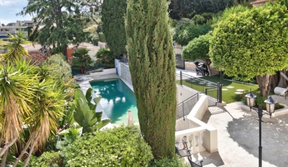 9C1BD88C-1387-484D-B001-B6F16D58BDD2