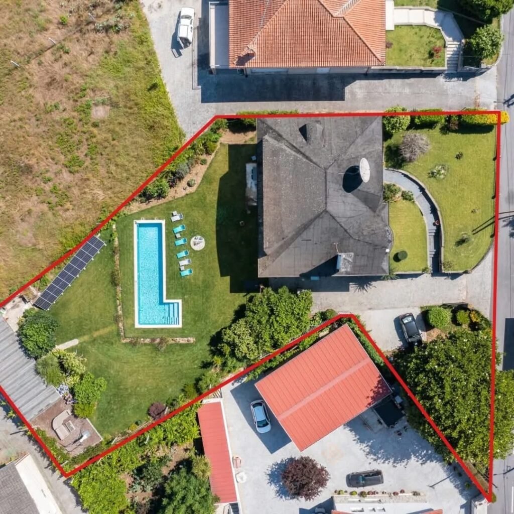 A2B4E899-1915-4BF6-9B1E-193CD7EFF95F