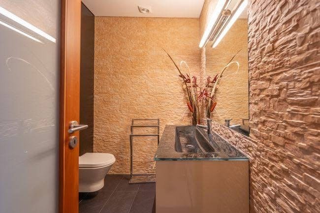 A6818D28-2A55-4B24-A5F2-3669F5CCB8B1