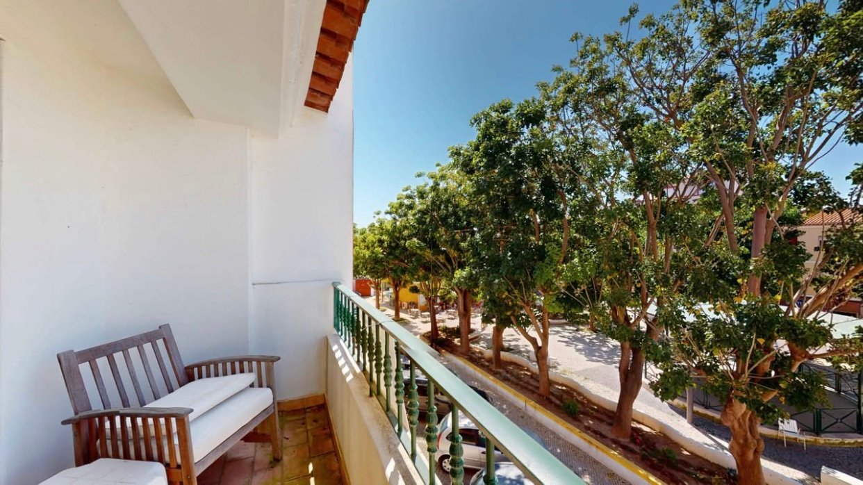 Unique 3-storey townhouse in the bustling centre of Lagoa, Faro, Algarve, Portugal