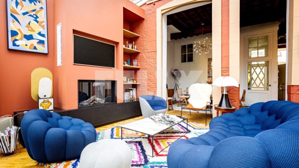 AB4DC4F0-A1A3-41D2-B173-8EDD9BB94DAD