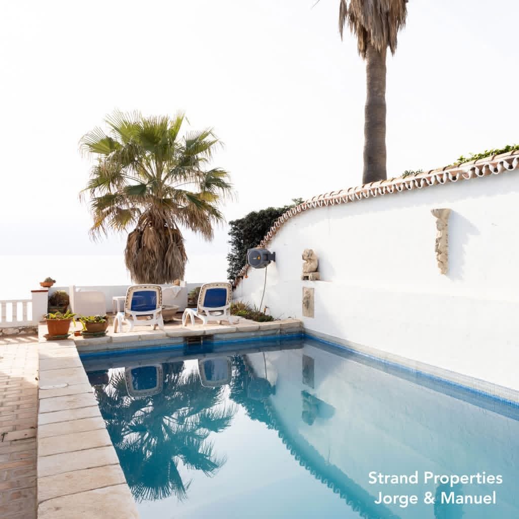 B0EABD12-CC11-4582-8360-67863BE2E5BC