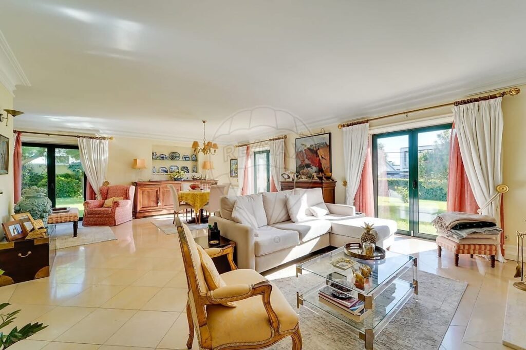 BE123908-D6CF-4080-B5EE-678388BA47C6