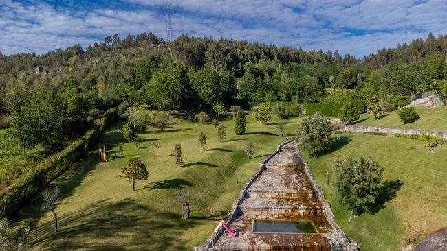 BF48028C-C693-4AA7-8856-B24F3D2D3A74