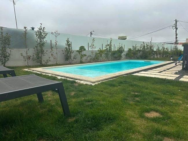 BFB1EFE2-C8C7-48AE-B8C2-F1196C739141