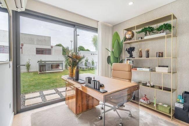 C0A11588-1F2D-405F-A126-6DD3B99D7A25