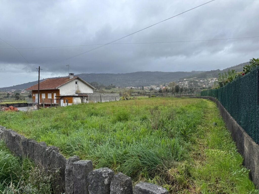 C34FCEF0-633E-45E6-BF7A-A502B77A695C