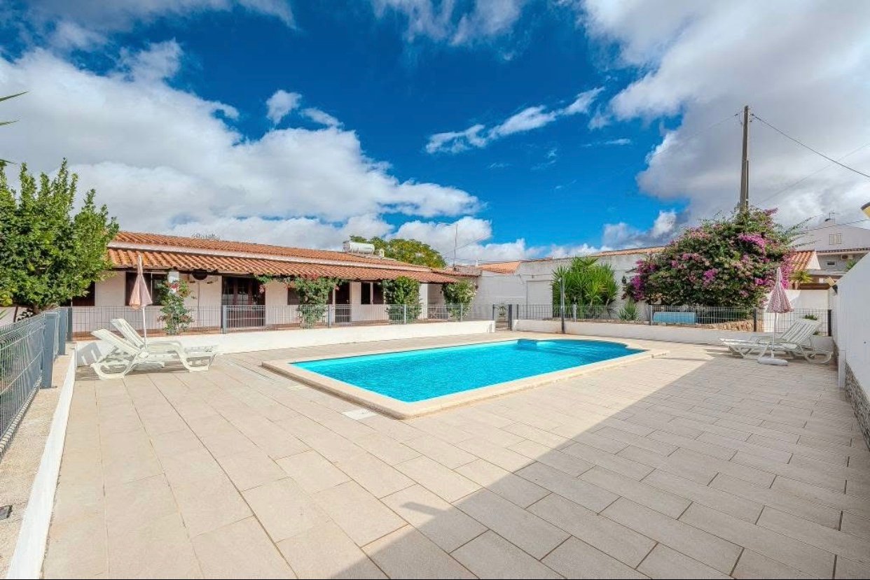 Charming Villa with swimming pool in Albufeira, Faro, Algarve, Portugal