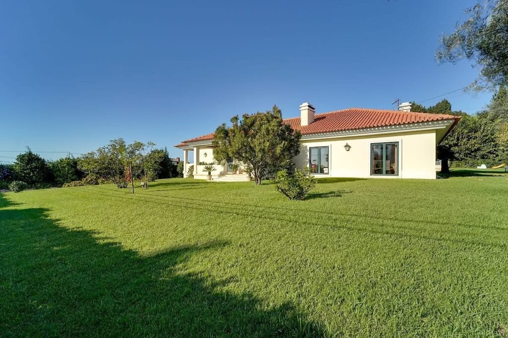 DFF43864-4DDA-4C3F-A2CE-3ACFAF43F16C