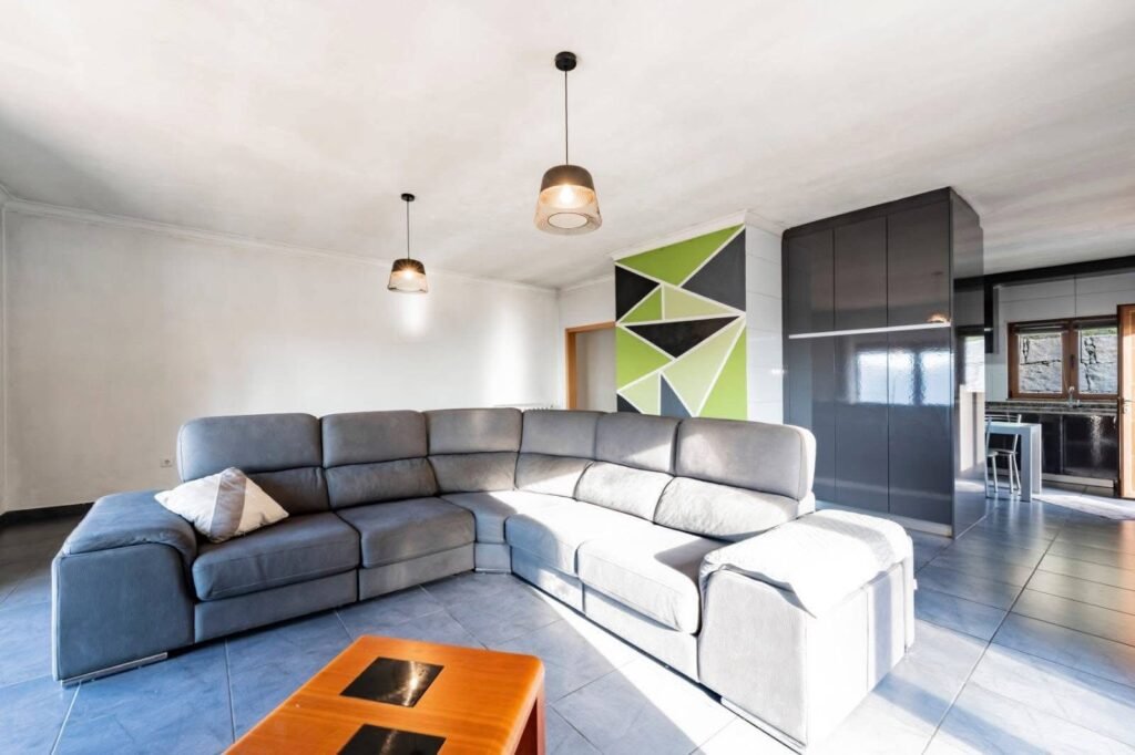 E0CD5191-E264-4E81-BE77-DA03D4321FC7