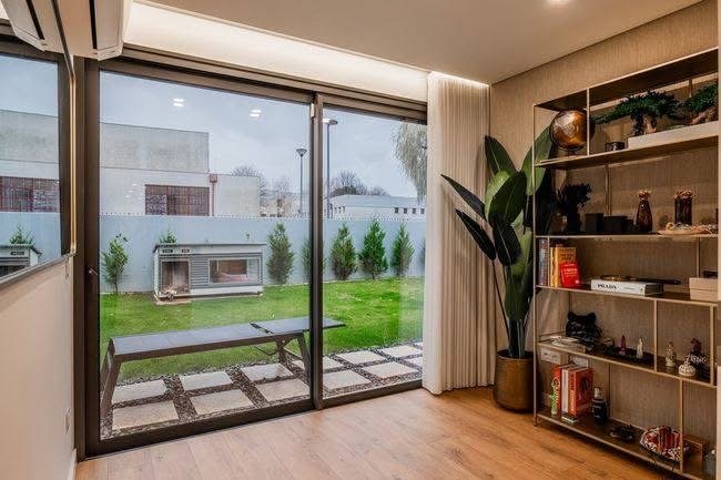 E53638EC-C4E9-424D-A03B-6EF161CB1287