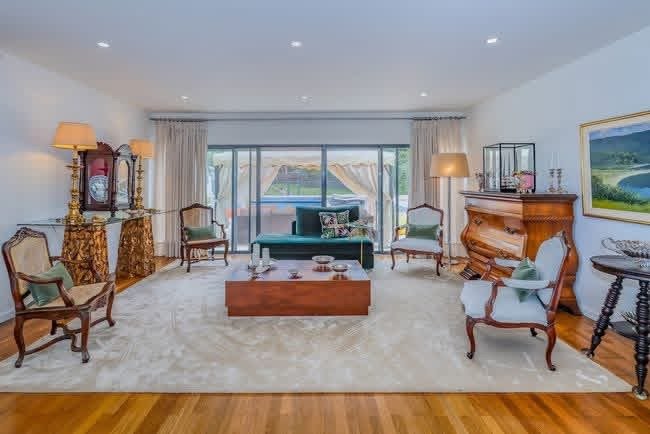 E71F967E-08CF-4DCD-8A5E-474D05A11920