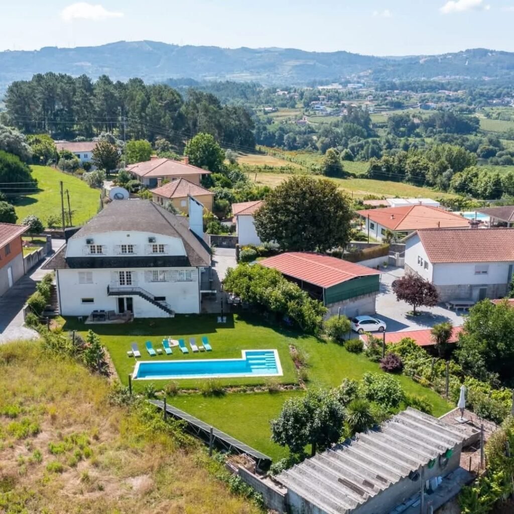 E8EFC882-9369-45C5-BEDF-6A3C3F6A4A81