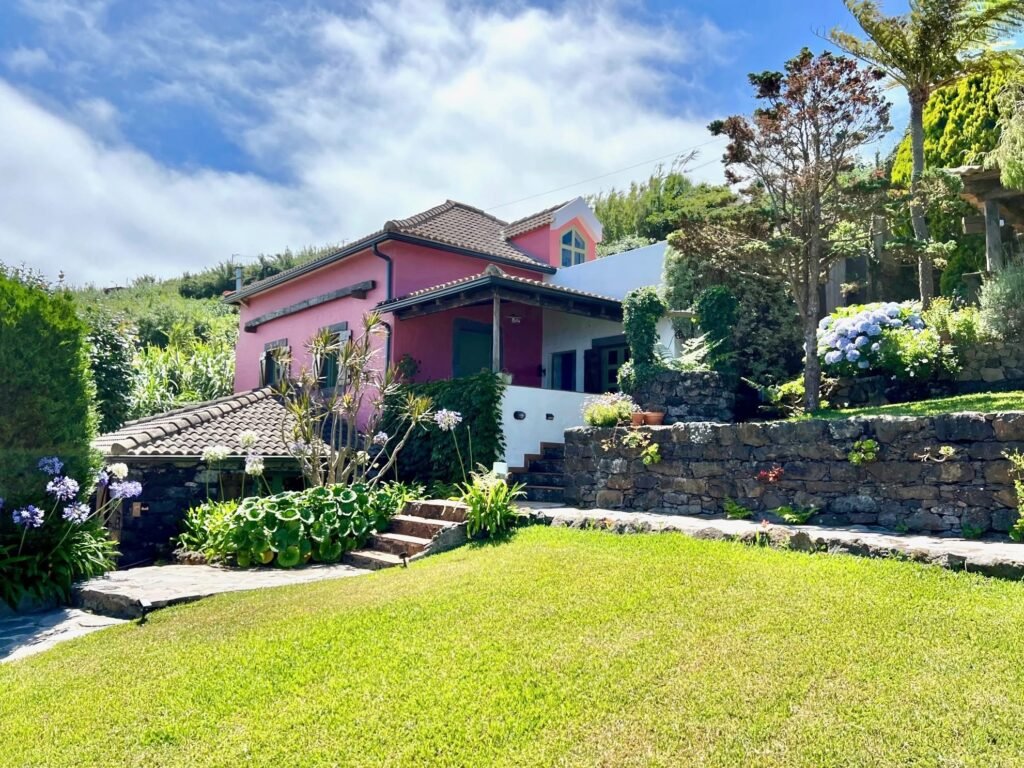 FA3FB3A9-7950-4BE4-BE03-DFF9B30BE7A5