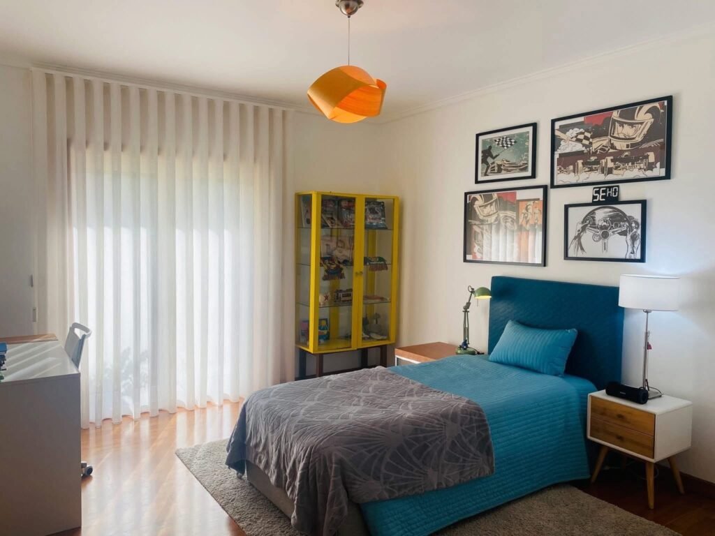 01BEE370-ABED-4932-BF60-324178FB55B3