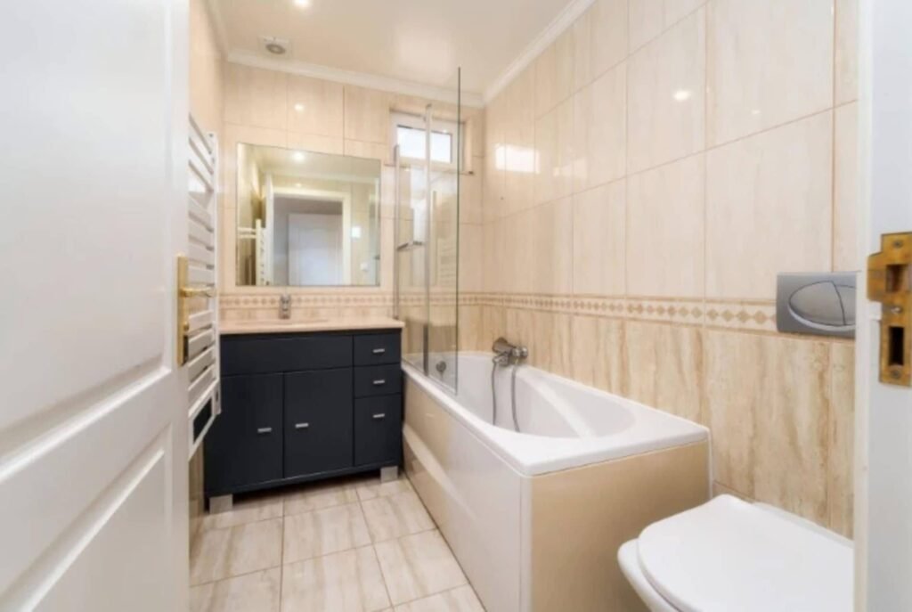 0388AFAC-C845-4421-8C5E-B6F84D807ED7