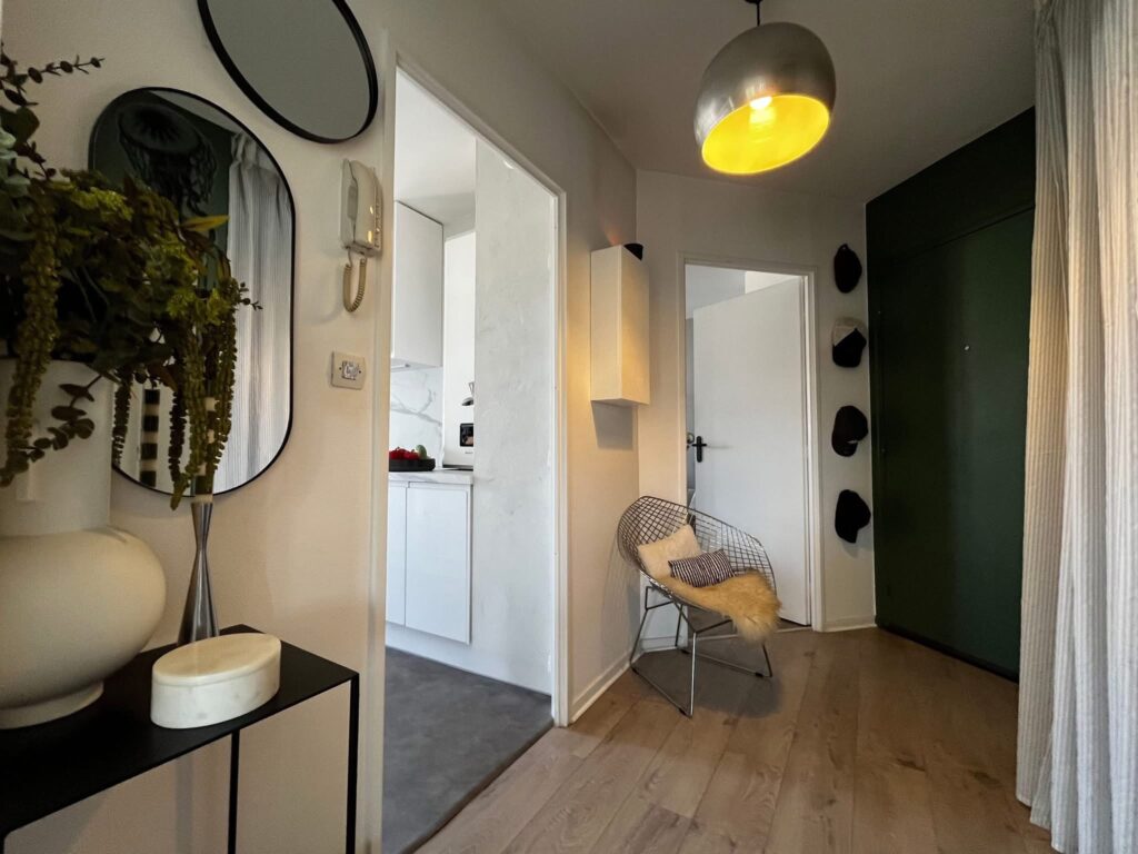 04D55A06-96F7-4B2A-BB61-B0A26313485B