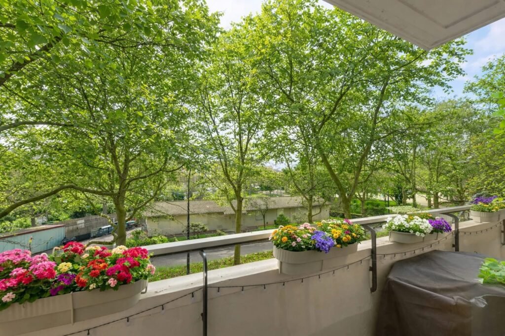 107C9A1B-1F73-43CC-A85F-28222730C8BE