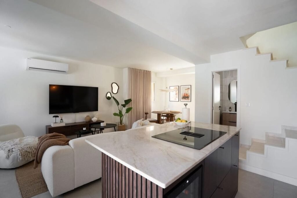 145B4223-CC72-4CE9-83E2-6A9FEF4A2910