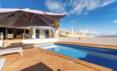 Spectacular Villa with private pool at Castro Marim Golf with sea views in Castro Marim, Algarve, Portugal