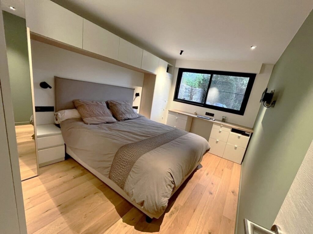 17207DAD-5709-455D-A7A9-405BBC7520C9