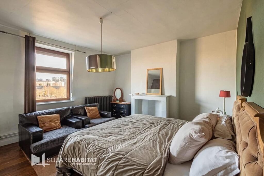 1B2FE970-D749-4D84-8ABE-A58888779B11