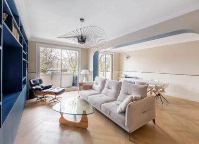 4-room french house for sale in Ferdinand Buisson Street, Paris 16th, France