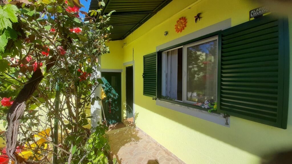 1E15A2B8-E527-4E5C-91D5-75B93ED7BF9A