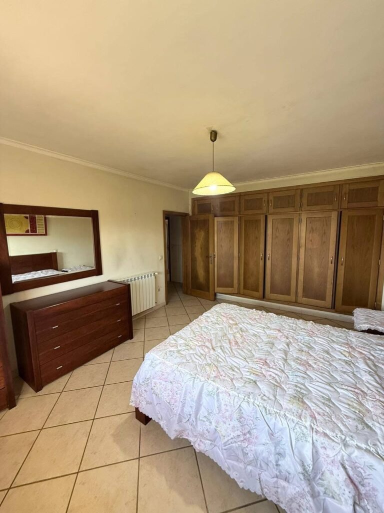 2004AB22-F1C1-45BD-96CC-FDD56347CC39